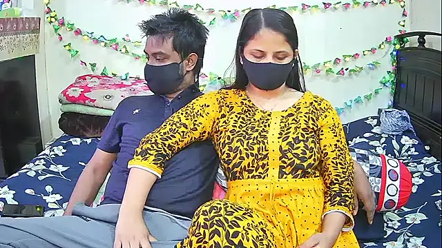 Snapshot of Hot_Nila chatting on February 2, 3:38 am Hot Nila online show from February 2, 3:38 am