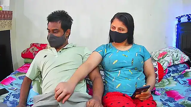 Snapshot of Hot_Nila chatting on December 3, 2:56 am Hot Nila online show from December 3, 2:56 am