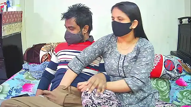 Snapshot of Hot_Nila chatting on January 10, 3:46 am Hot Nila online show from January 10, 3:46 am