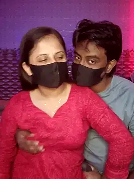 Hot Nila online show from May 7, 3:44 am
