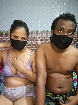 Snapshot of Hot_Nila chatting on June 30, 2:44 am Hot Nila online show from June 30, 2:44 am