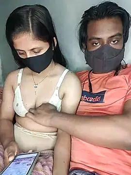 Hot Nila online show from March 6, 6:05 pm