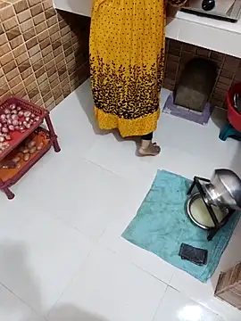 Hot Nila online show from March 7, 3:46 am