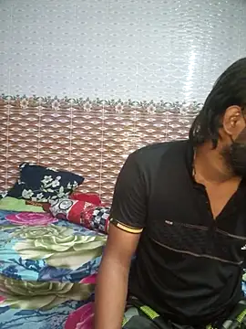 Snapshot of Hot_Nila chatting on July 3, 2:40 am Hot Nila online show from July 3, 2:40 am