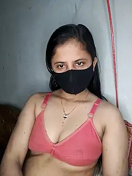 Hot Nila online show from February 28, 3:15 am