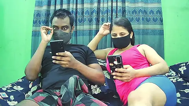 Snapshot of Hot_Nila chatting on October 29, 2:54 am Hot Nila online show from October 29, 2:54 am