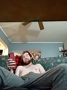 Snapshot of douchydan42 chatting on November 6, 8:51 am douchydan42 online show from November 6, 8:51 am