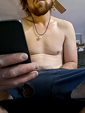 Snapshot of douchydan42 chatting on December 16, 6:23 pm douchydan42 online show from December 16, 6:23 pm