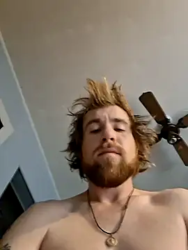 douchydan42 online show from December 18, 6:01 pm