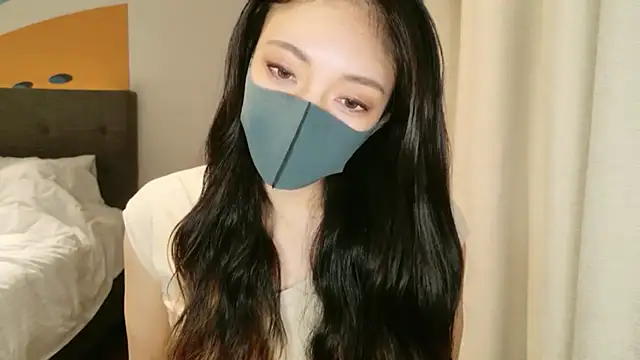 Mary-JP online show from December 17, 3:11 am