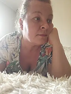 RyleeSherry online show from February 15, 12:11 pm