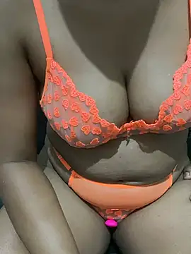 Mariaapimentinha online show from April 4, 10:11 am