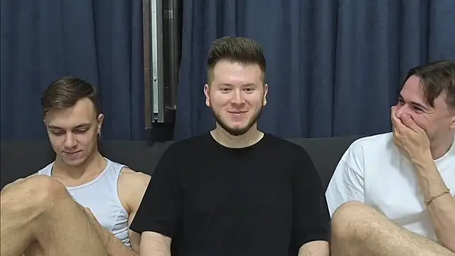 Snapshot of michael_sexdevil chatting on June 22, 9:01 pm michael sexdevil online show from June 22, 9:01 pm