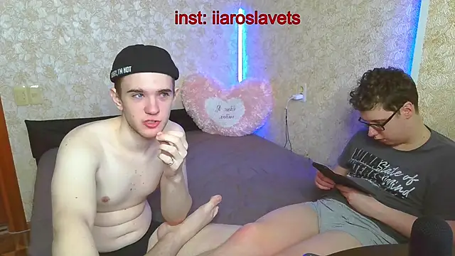 Snapshot of michael_sexdevil chatting on February 22, 4:19 pm michael sexdevil online show from February 22, 4:19 pm