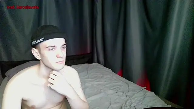 Snapshot of michael_sexdevil chatting on March 21, 7:13 pm michael sexdevil online show from March 21, 7:13 pm