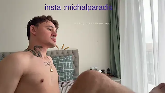 Snapshot of michael_sexdevil chatting on July 18, 9:40 am michael sexdevil online show from July 18, 9:40 am