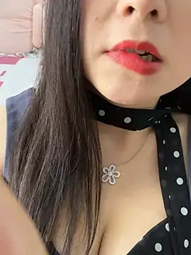 SSSniang- online show from May 8, 5:33 am