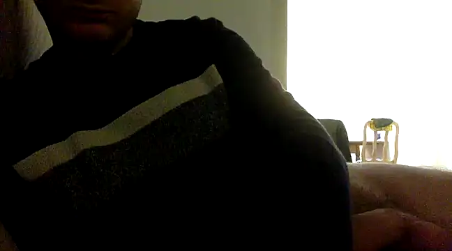Snapshot of coquin5995 chatting on February 9, 9:17 pm coquin5995 online show from February 9, 9:17 pm