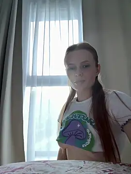 Snapshot of uhlala__ chatting on June 17, 4:28 pm uhlala online show from June 17, 4:28 pm