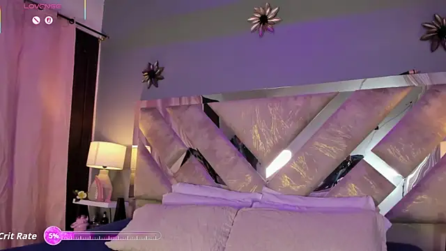 nayara macherano online show from September 29, 12:00 pm