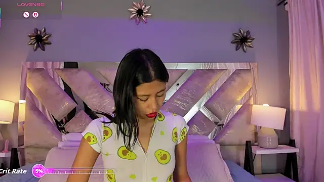 nayara macherano online show from October 7, 11:55 am