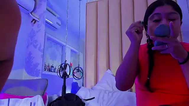 KonyBell online show from January 14, 1:04 pm