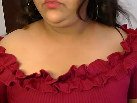 Snapshot of Jenny_lovee chatting on May 2, 12:32 pm Jenny lovee online show from May 2, 12:32 pm