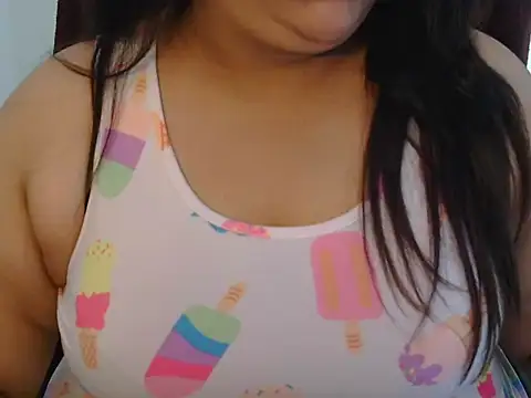Snapshot of Jenny_lovee chatting on April 21, 11:06 am Jenny lovee online show from April 21, 11:06 am
