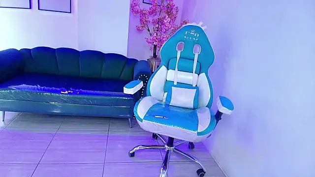 Arianna sweeet online show from April 30, 3:35 am