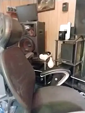 Rebeckalove online show from December 21, 1:35 pm