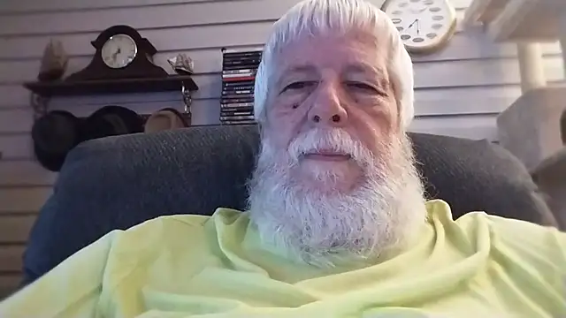 Snapshot of Futura_intx chatting on July 14, 12:33 pm Futura intx online show from July 14, 12:33 pm