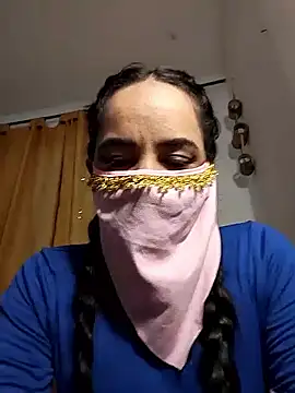 Snapshot of lucianamorales chatting on March 14, 4:21 am lucianamorales online show from March 14, 4:21 am