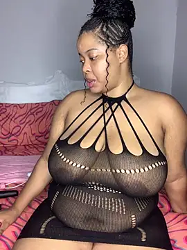 sexytinashe21 online show from April 14, 7:52 pm