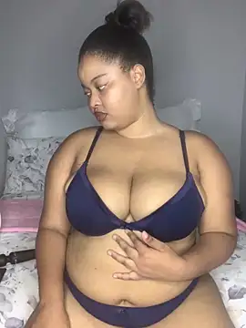 sexytinashe21 online show from February 25, 6:52 pm