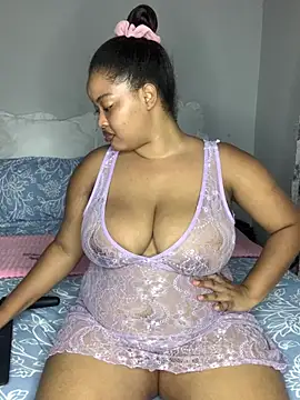 sexytinashe21 online show from March 6, 8:15 pm