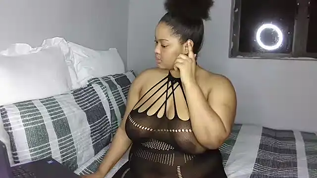 sexytinashe21 online show from September 14, 7:58 pm