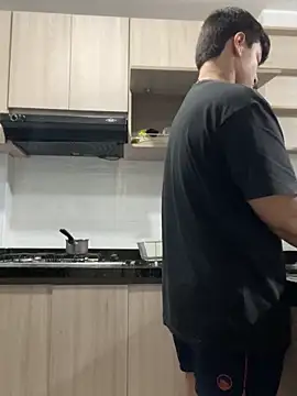 Thom Ohtani online show from January 12, 1:42 am
