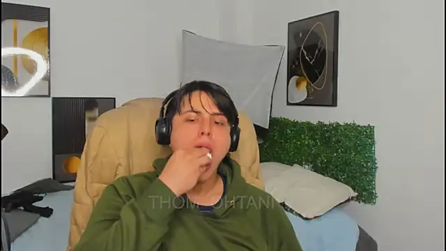 Thom Ohtani online show from May 13, 11:34 pm