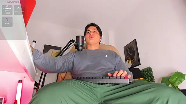 Thom Ohtani online show from April 12, 9:51 pm