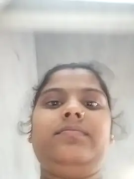 Snapshot of nikitacute23 chatting on March 9, 6:39 am nikitacute23 online show from March 9, 6:39 am