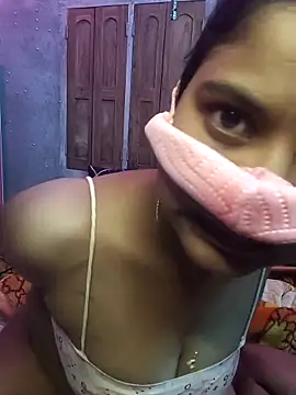 Snapshot of nikitacute23 chatting on March 5, 5:50 pm nikitacute23 online show from March 5, 5:50 pm