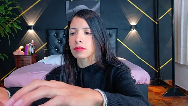 amabel zambrano online show from November 3, 2:09 pm