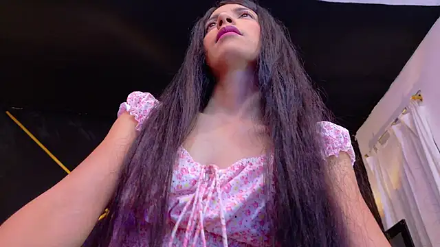 amabel zambrano online show from April 22, 7:59 am