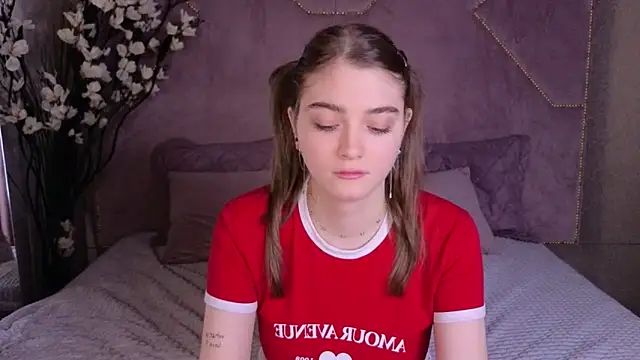 Snapshot of VITA_TESS chatting on March 21, 8:50 am VITA TESS online show from March 21, 8:50 am
