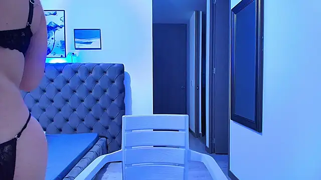 Snapshot of stellaallen24 chatting on January 16, 3:56 am stellaallen24 online show from January 16, 3:56 am