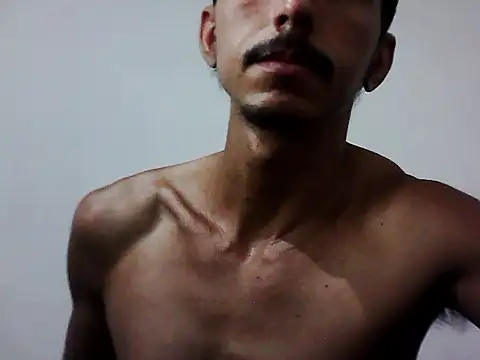 MagrinhoSaradoo online show from January 14, 1:20 am