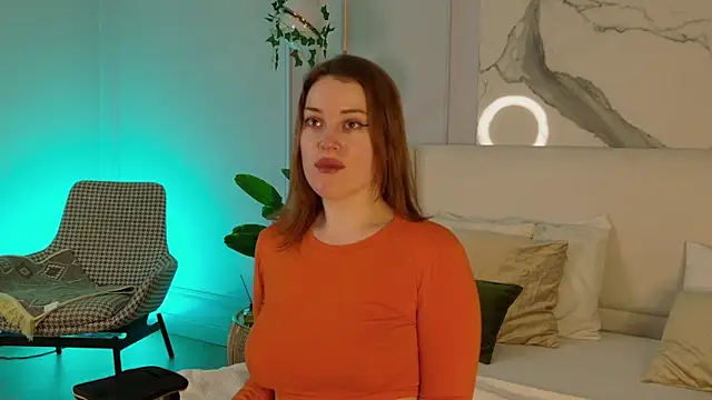 EllieGarson online show from March 31, 5:04 pm