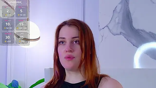 Snapshot of EllieGarson chatting on June 27, 6:14 pm EllieGarson online show from June 27, 6:14 pm