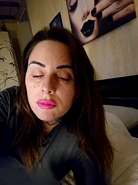 brune caliente online show from February 27, 10:42 pm