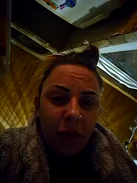 brune caliente online show from January 13, 11:17 pm